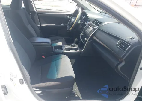 2017 Toyota Camry Le из США, поврежденный, VIN 4T1BF1FK6HU713068